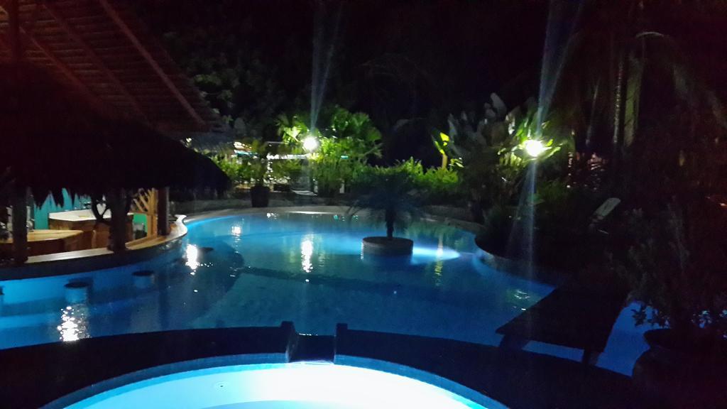 3 Bamboo Eco Lodge Cahuita Exterior photo
