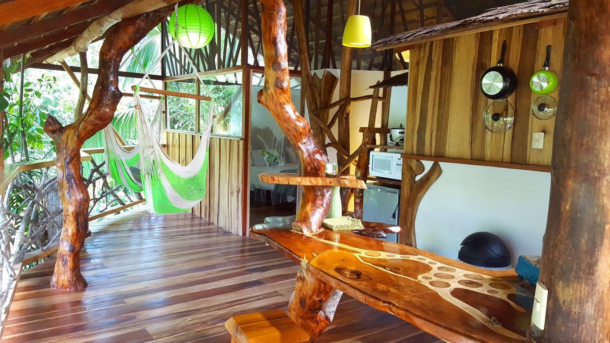 3 Bamboo Eco Lodge Cahuita Exterior photo