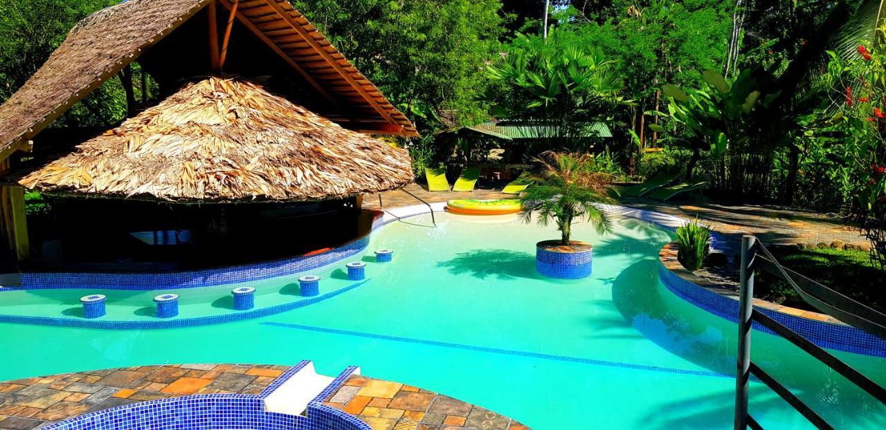 3 Bamboo Eco Lodge Cahuita Exterior photo